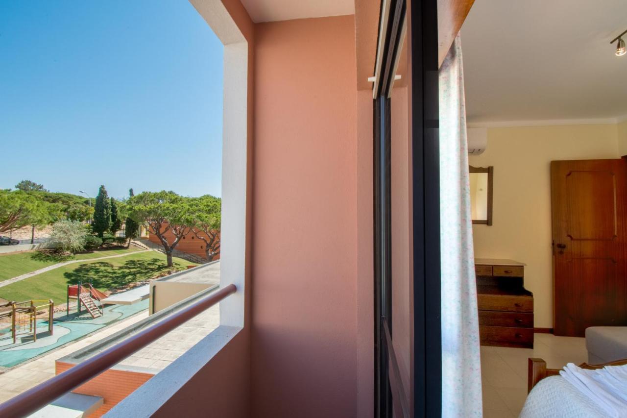 Apartamento Sao Pedro Do Mar كوارتيرا المظهر الخارجي الصورة